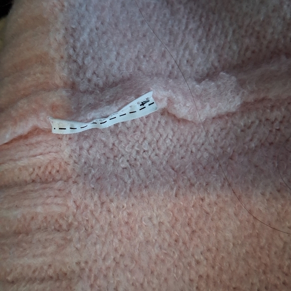 Tuckernuck Hyacinth House Pink Long Sleeve Cameron Turtleneck Sweater Size Small - Picture 8 of 9